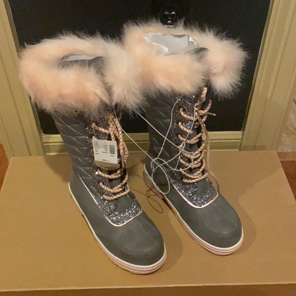 Girls Size 3 Winter Boots from Justice NWT
